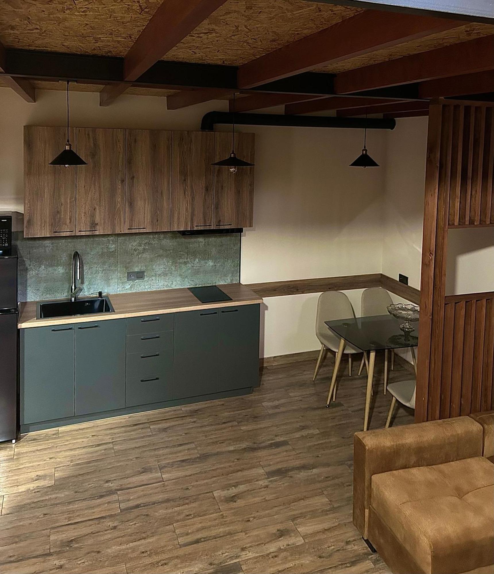 Old Town Trinity Apartment *